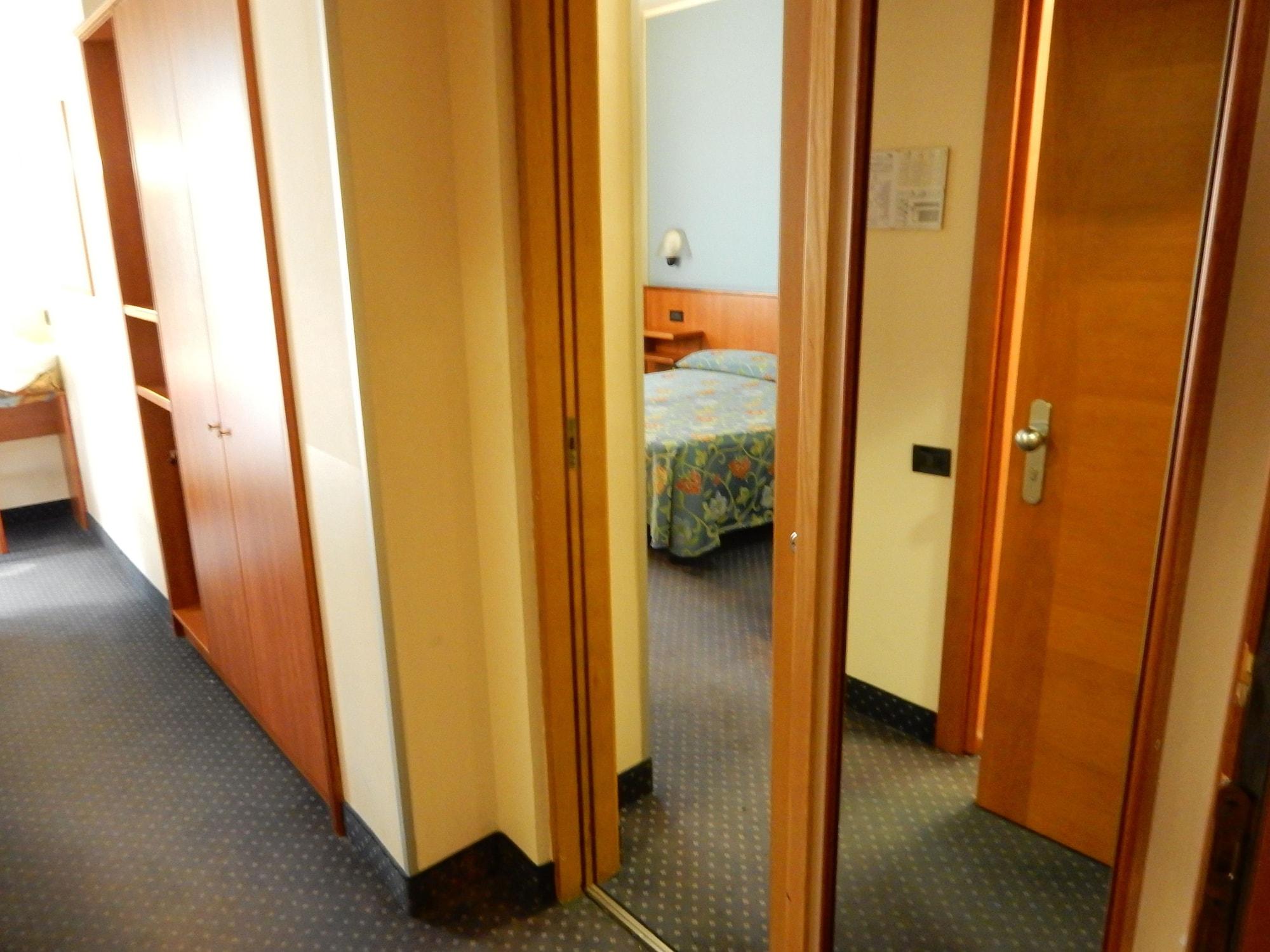 B&B Hotel Torino President מראה חיצוני תמונה