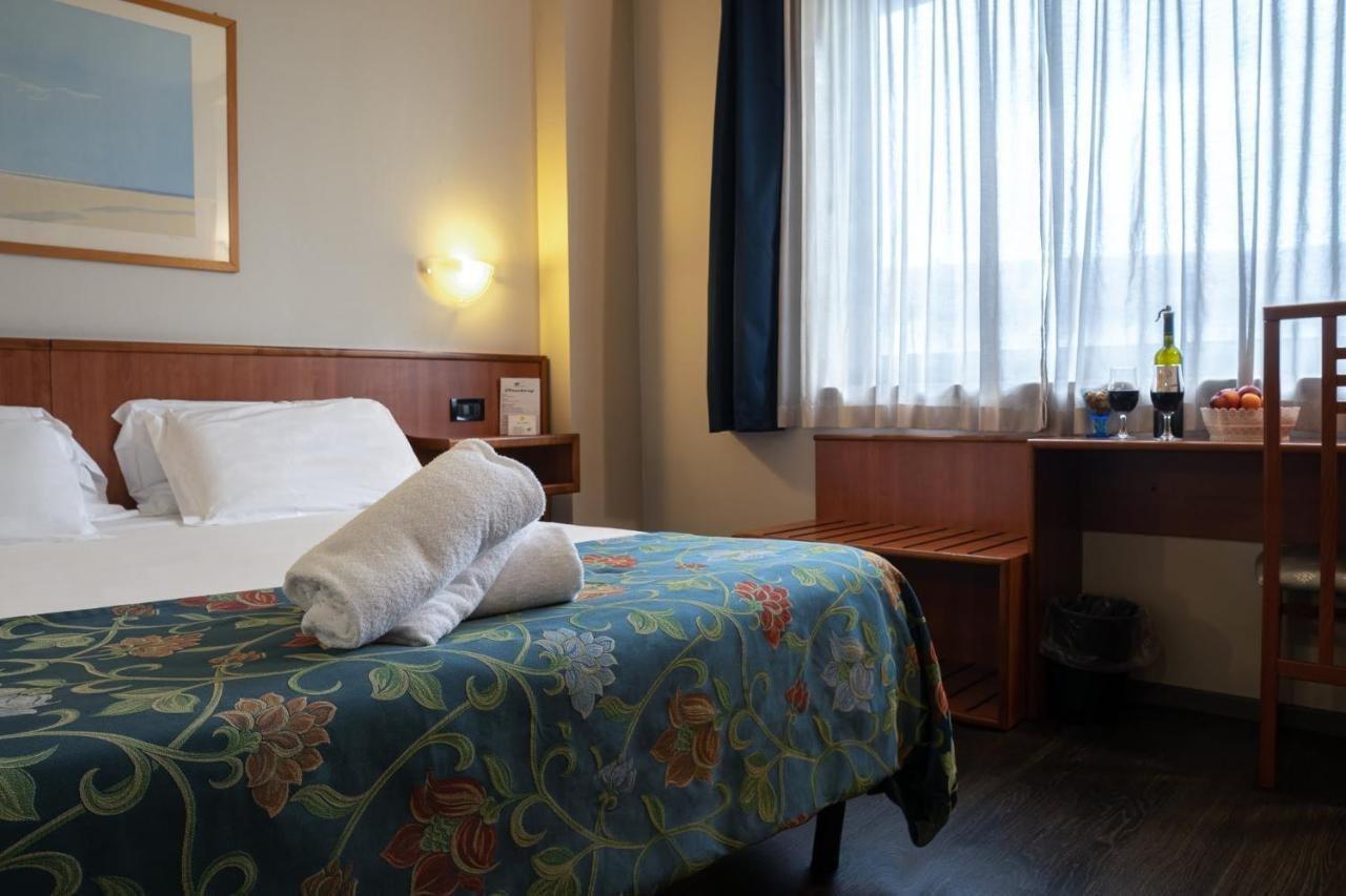 B&B Hotel Torino President מראה חיצוני תמונה