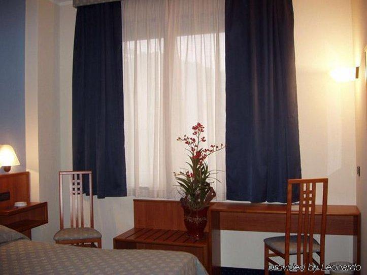 B&B Hotel Torino President מראה חיצוני תמונה