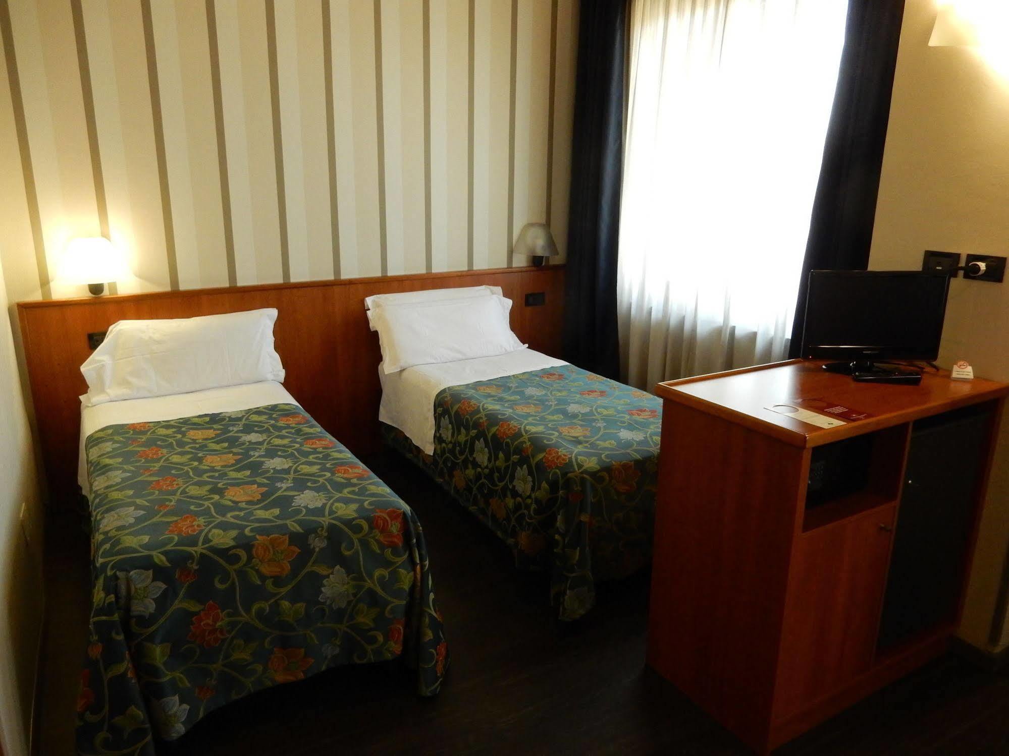 B&B Hotel Torino President מראה חיצוני תמונה