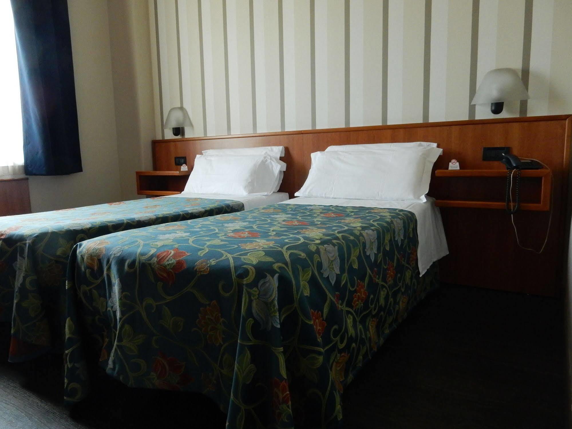 B&B Hotel Torino President מראה חיצוני תמונה